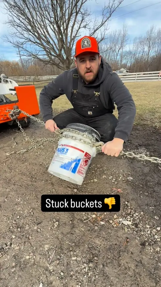 Separating stuck buckets