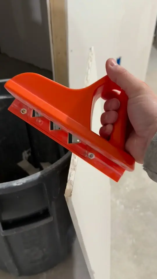 Edge beveling tool for drywall butt seams